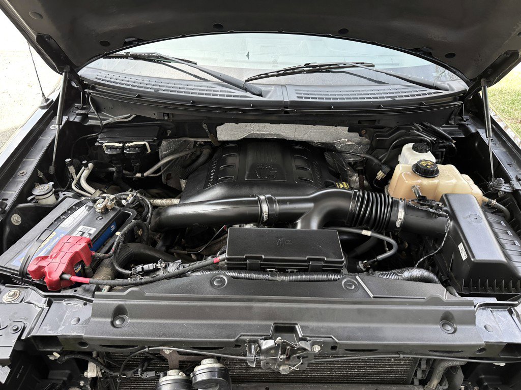 Used 2013 Ford F150 Platinum image 33