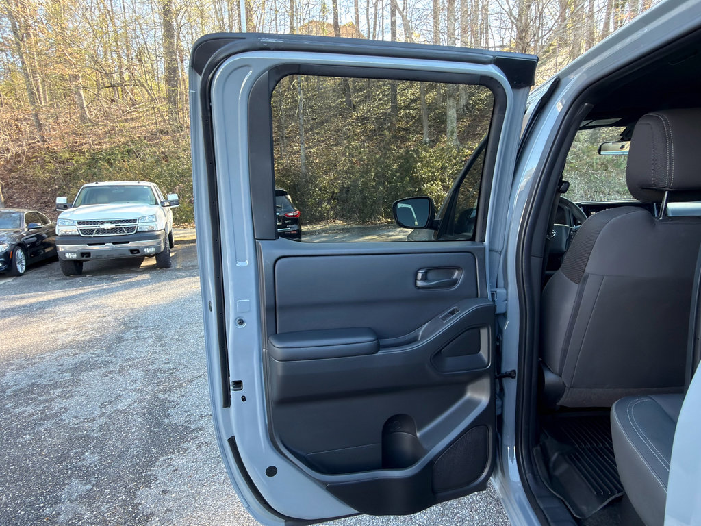 Certified 2026 Nissan Frontier SV w/ All-Weather Content Package image 27