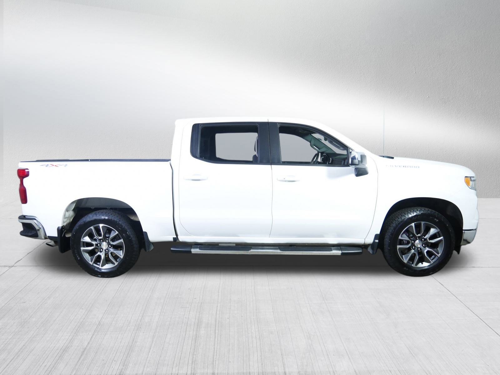 Used 2023 Chevrolet Silverado 1500 LT image 8
