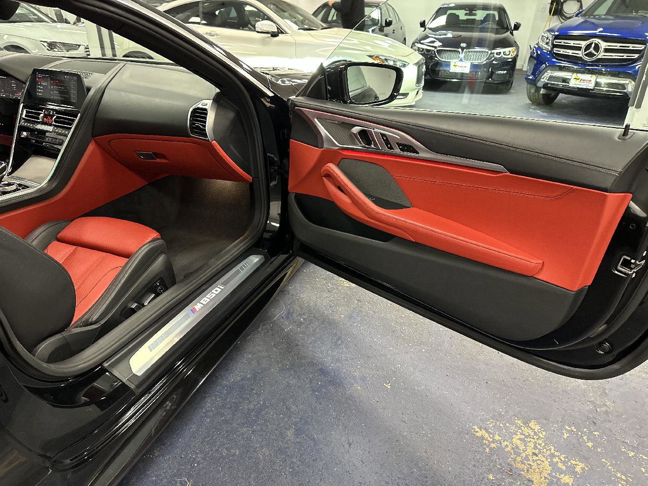 Used 2019 BMW M850i xDrive Convertible AWD/4WD image 34