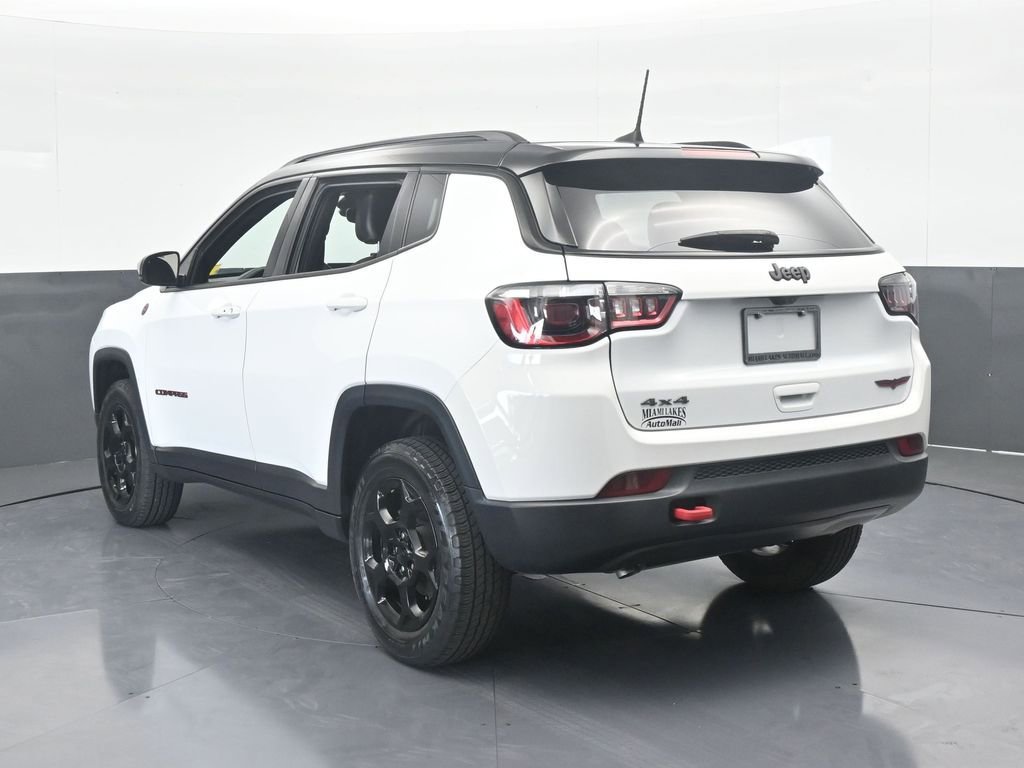 Used 2023 Jeep Compass Trailhawk image 4