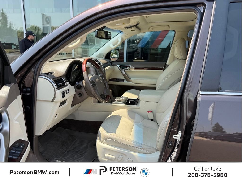 Used 2017 Lexus GX 460 Premium AWD/4WD image 13