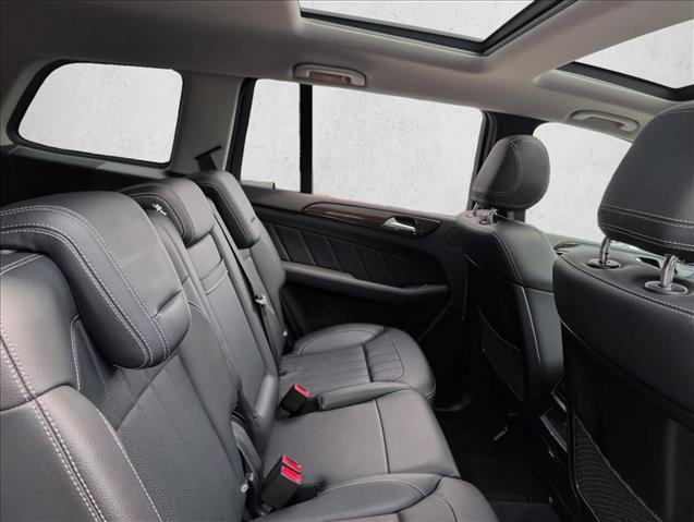 Used 2015 Mercedes-Benz GL 320 BlueTEC 4MATIC image 20