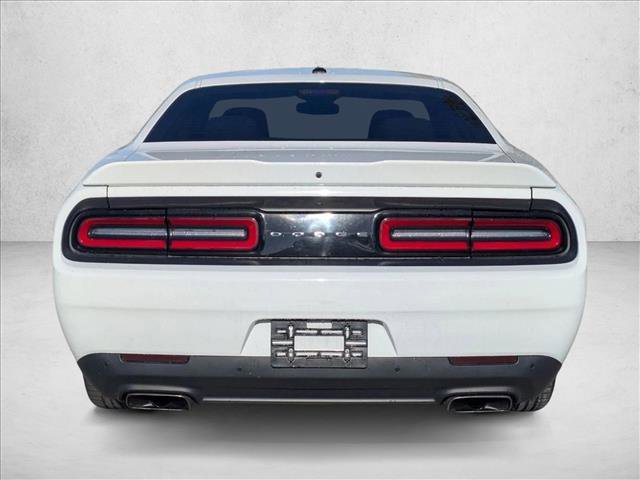Used 2018 Dodge Challenger R/T w/ Performance Handling Group image 7