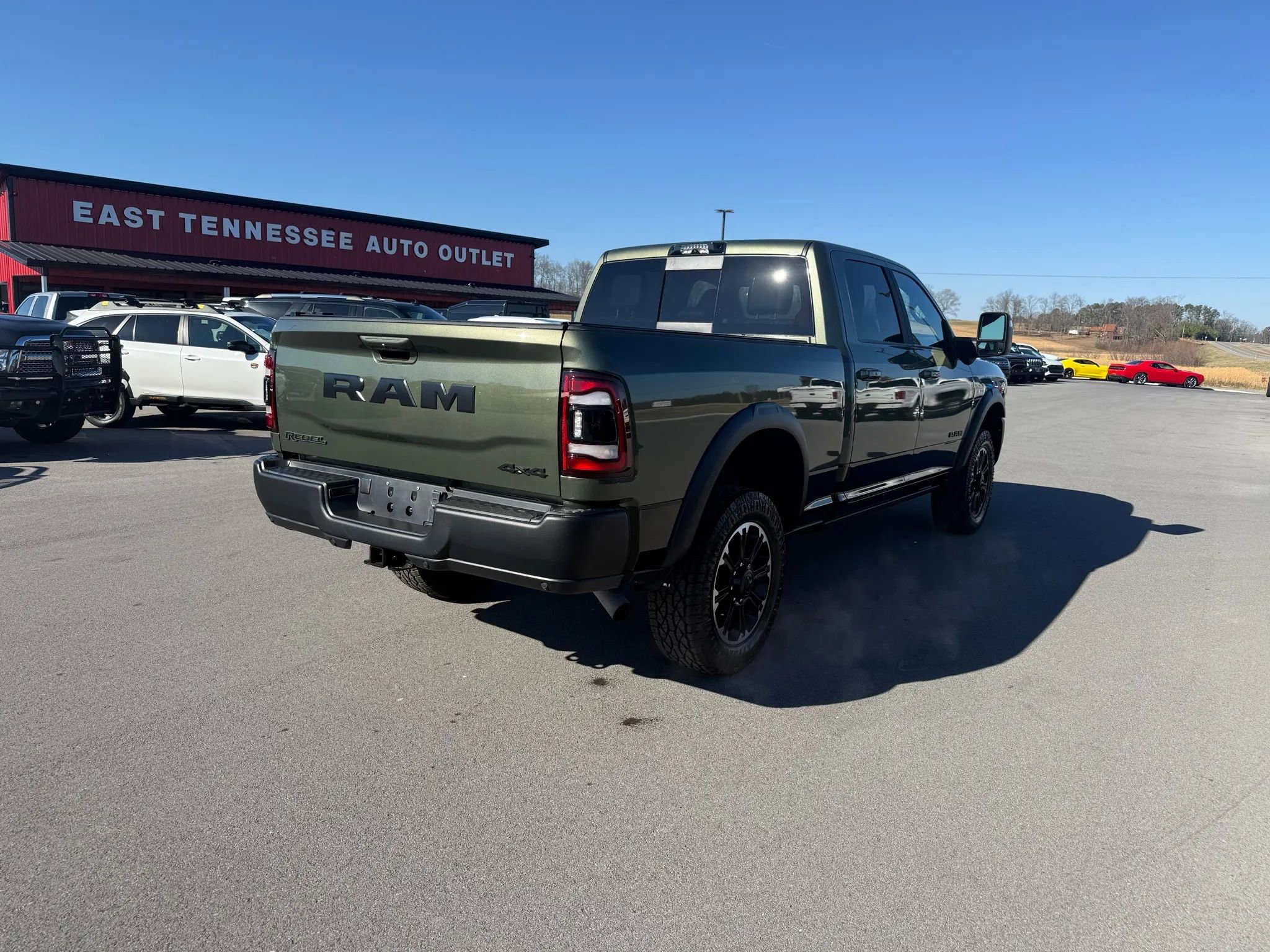 Used 2024 RAM 2500 Rebel w/ Towing Technology Group image 4