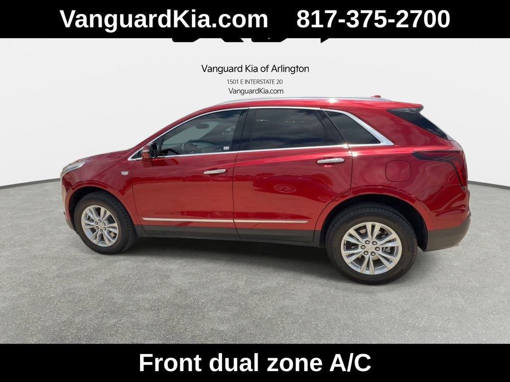 Used 2024 Cadillac XT5 Luxury w/ LPO, Floor Liner Package FWD image 5