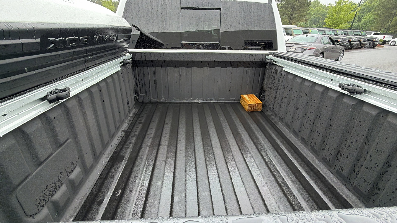 Used 2025 RAM 1500 Limited AWD/4WD image 13