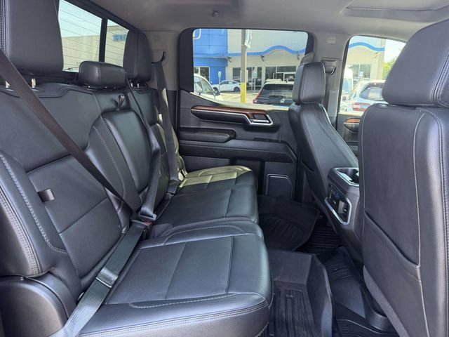 Used 2022 GMC Sierra 1500 Denali w/ Technology Package AWD/4WD image 9