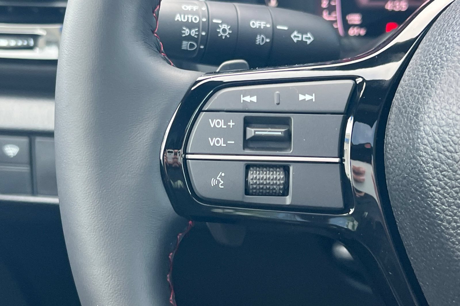 New 2026 Honda Pilot Black Edition image 28