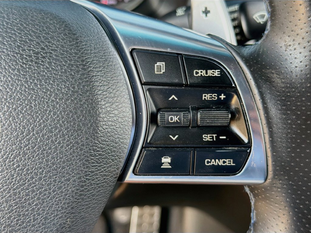Used 2018 Hyundai Sonata Limited FWD image 15