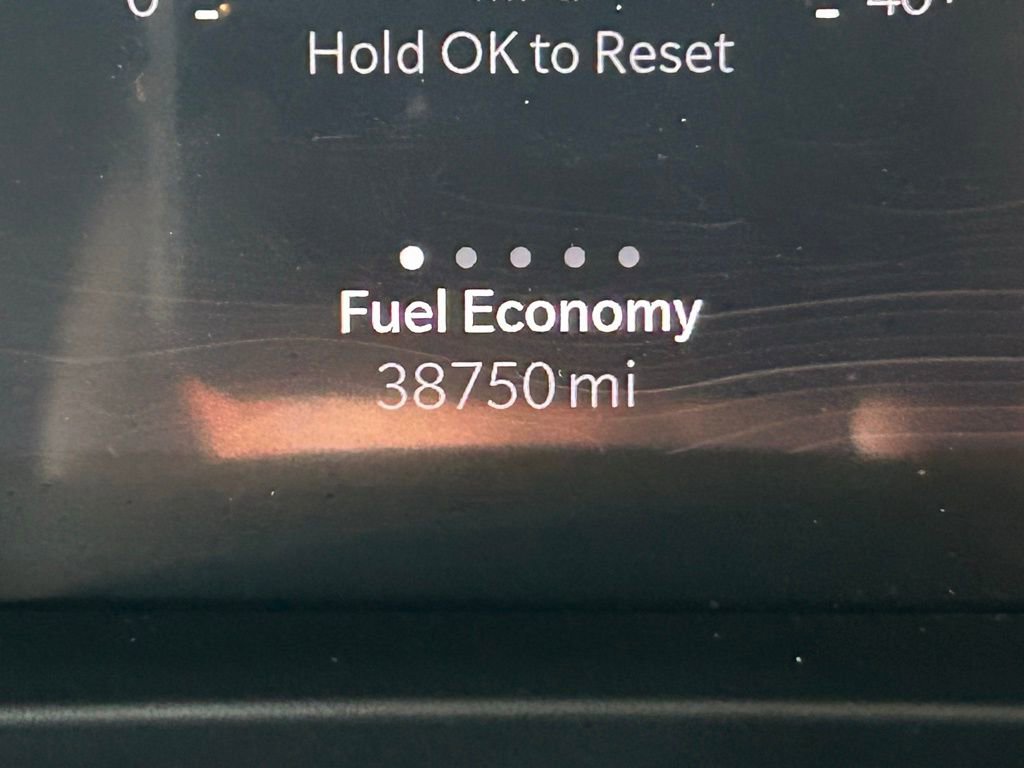 Used 2023 Jeep Grand Cherokee L Laredo image 35