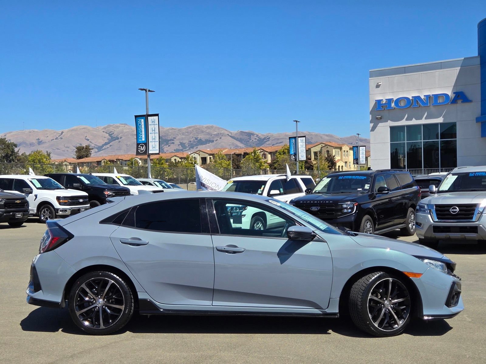 Used 2021 Honda Civic Sport Touring image 8