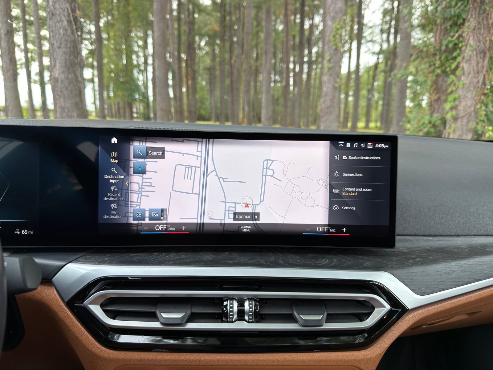 Used 2023 BMW i4 eDrive40 w/ Premium Package image 4