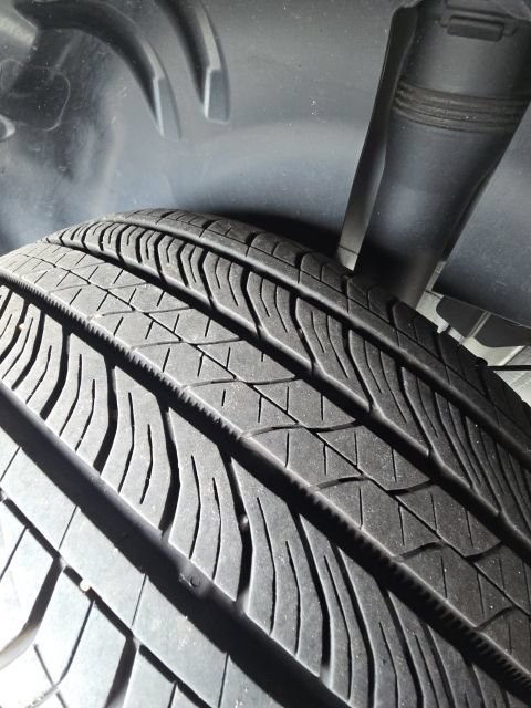 Used 2025 Chevrolet TrailBlazer RS w/ Convenience Package AWD/4WD image 11