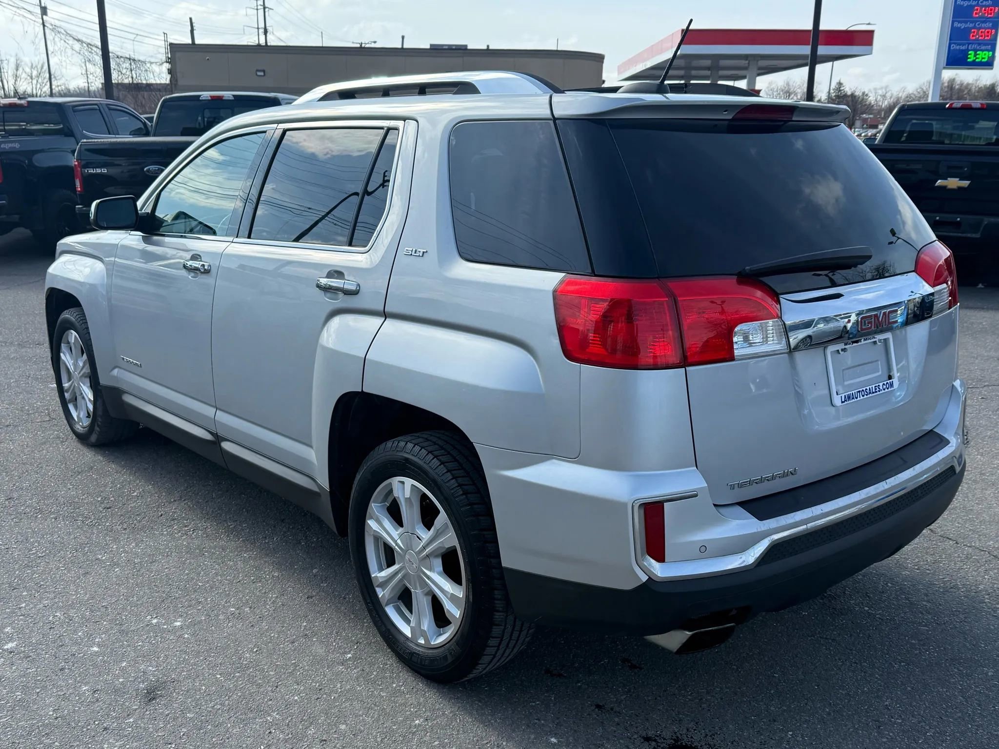 Used 2016 GMC Terrain SLT w/ Open Road Package FWD image 7