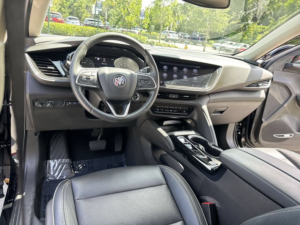 Used 2021 Buick Envision Essence w/ Technology Package I FWD image 35