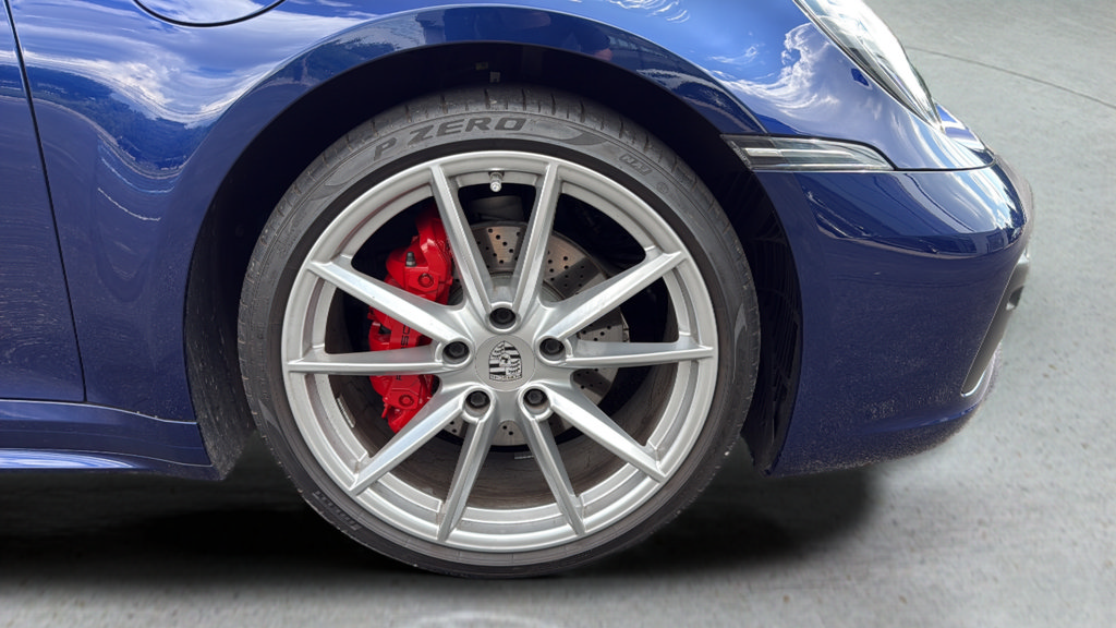 Used 2022 Porsche 911 Carrera RWD image 13
