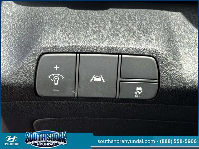 Certified 2023 Hyundai Elantra SEL FWD image 20