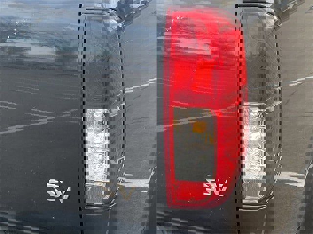 Used 2015 Nissan Frontier SV w/ SV Value Truck Package image 7