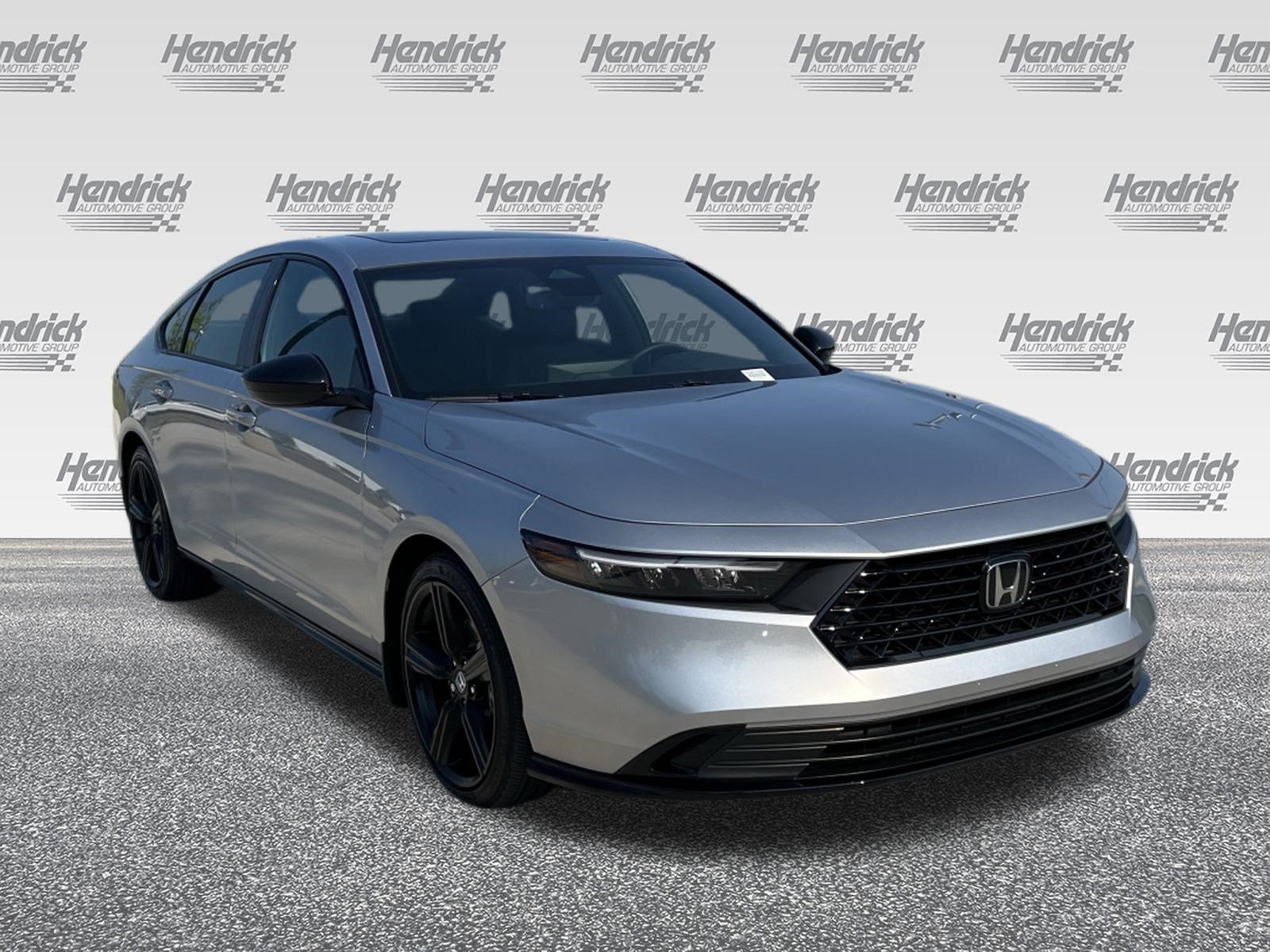 Used 2025 Honda Accord Sport image 2