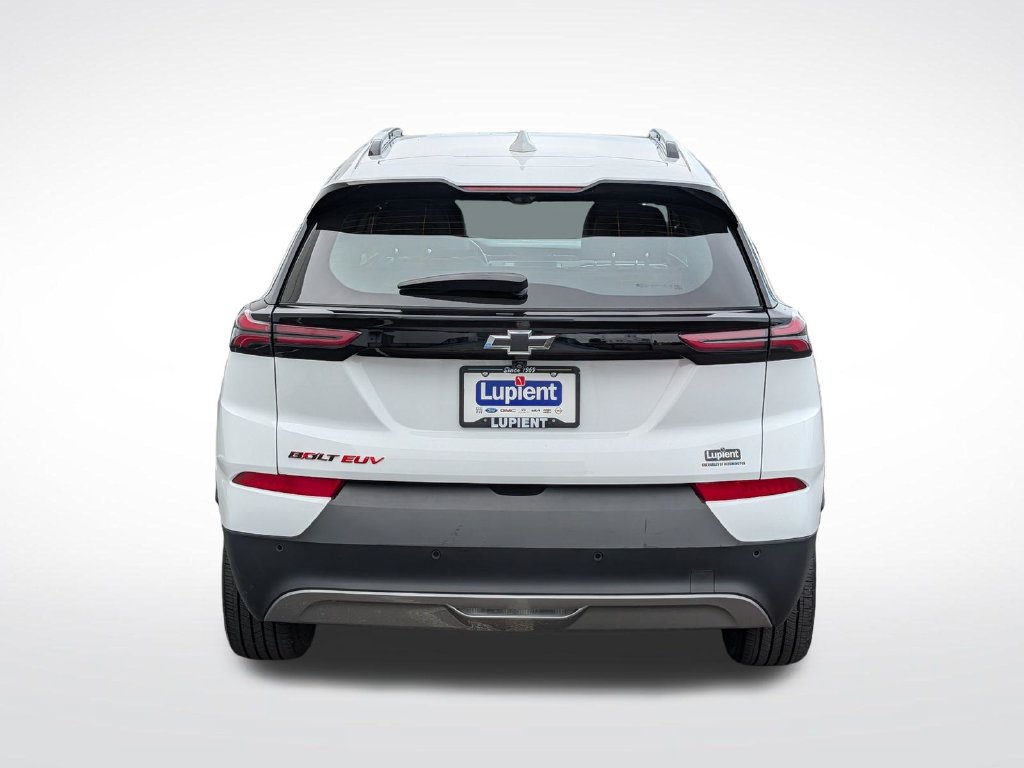 Used 2023 Chevrolet Bolt EUV Premier w/ Redline Edition FWD image 4