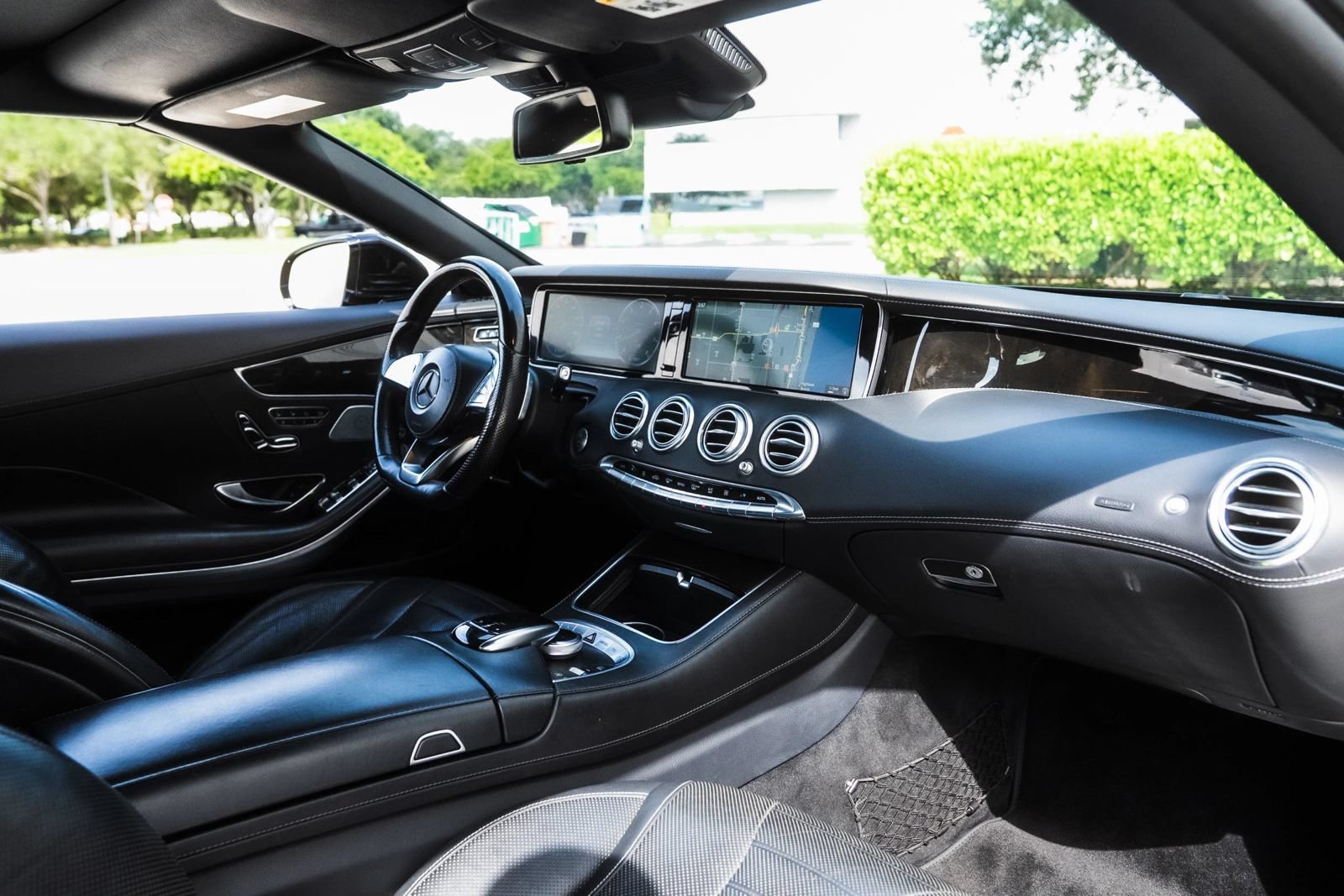 Used 2017 Mercedes-Benz S 550 Cabriolet image 19