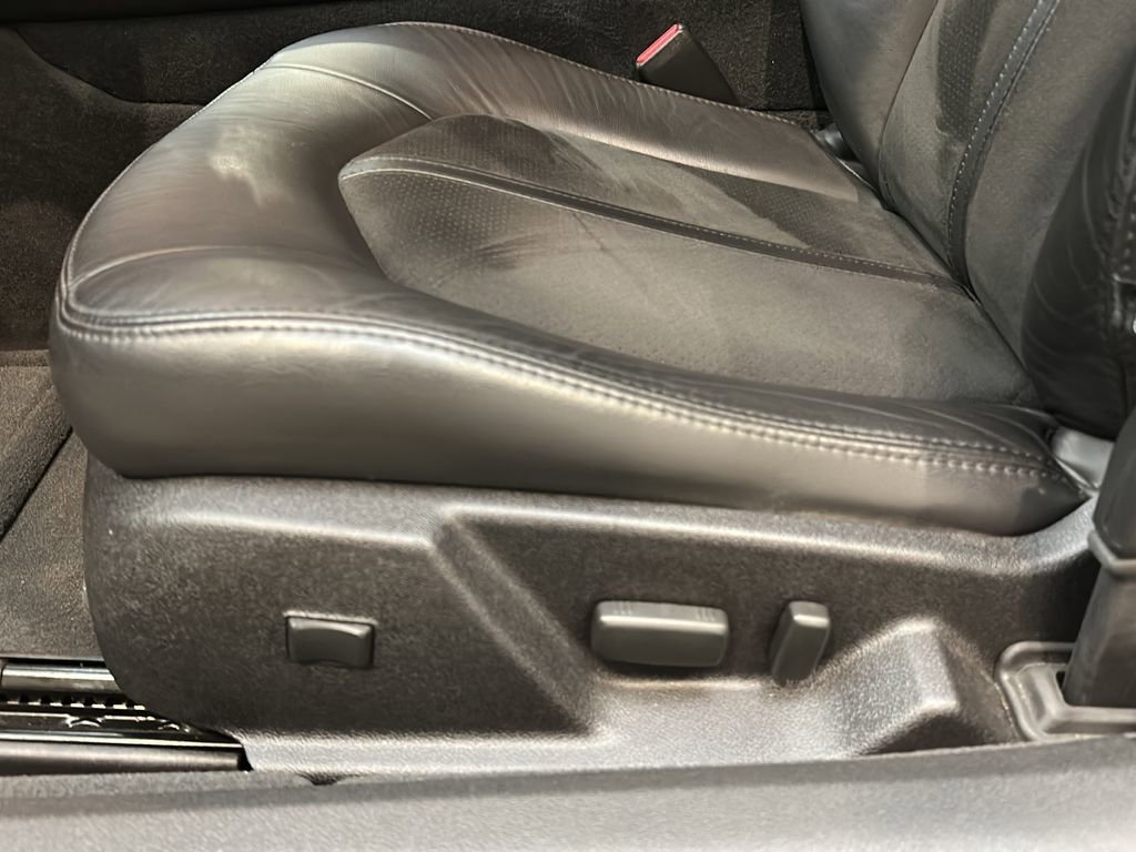 Used 2011 Cadillac CTS V w/ Wood Trim Package RWD image 9