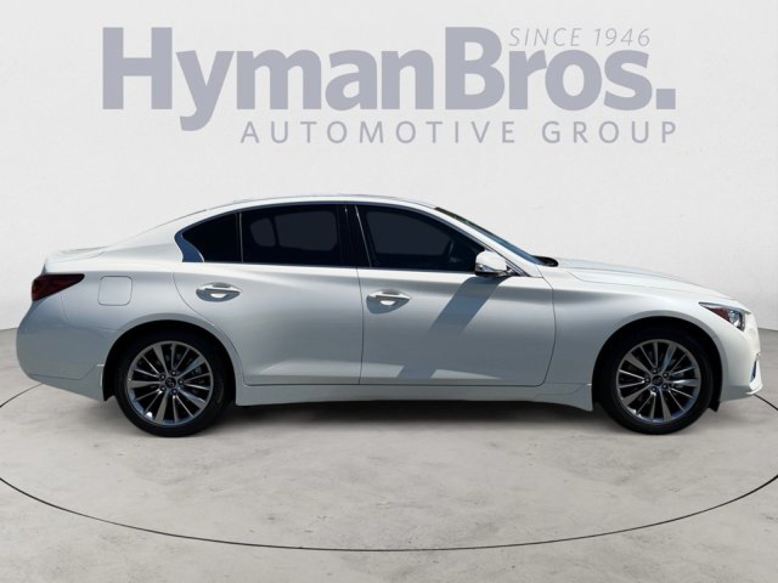 Certified 2024 INFINITI Q50 Luxe w/ Cargo Package AWD/4WD image 2