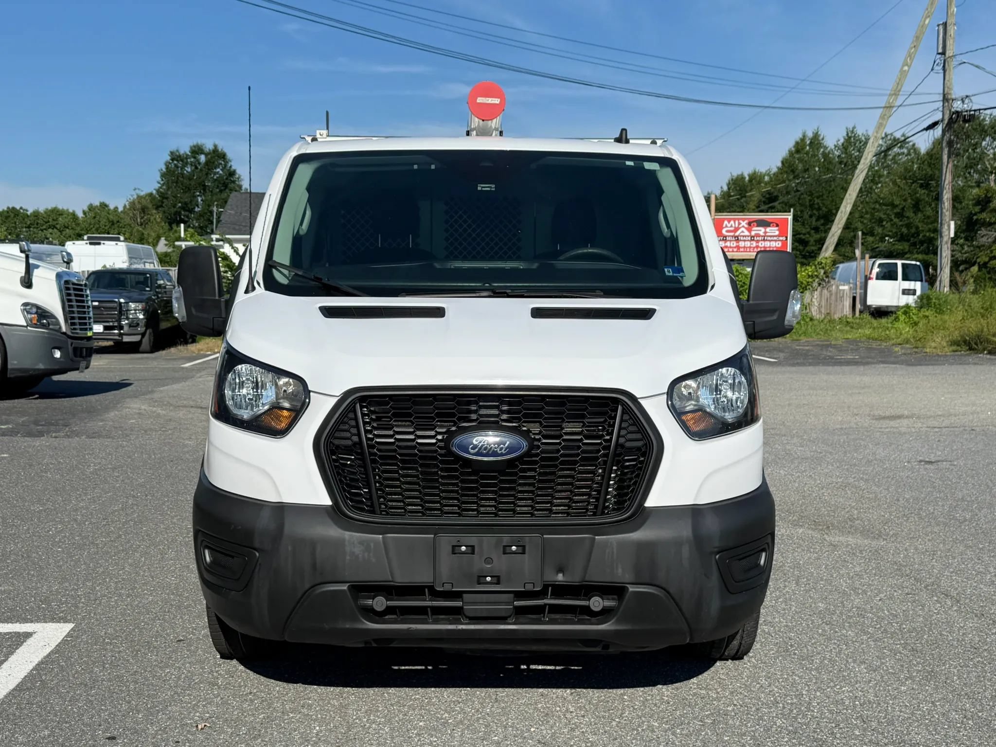 Used 2022 Ford Transit 150 Low Roof RWD image 2