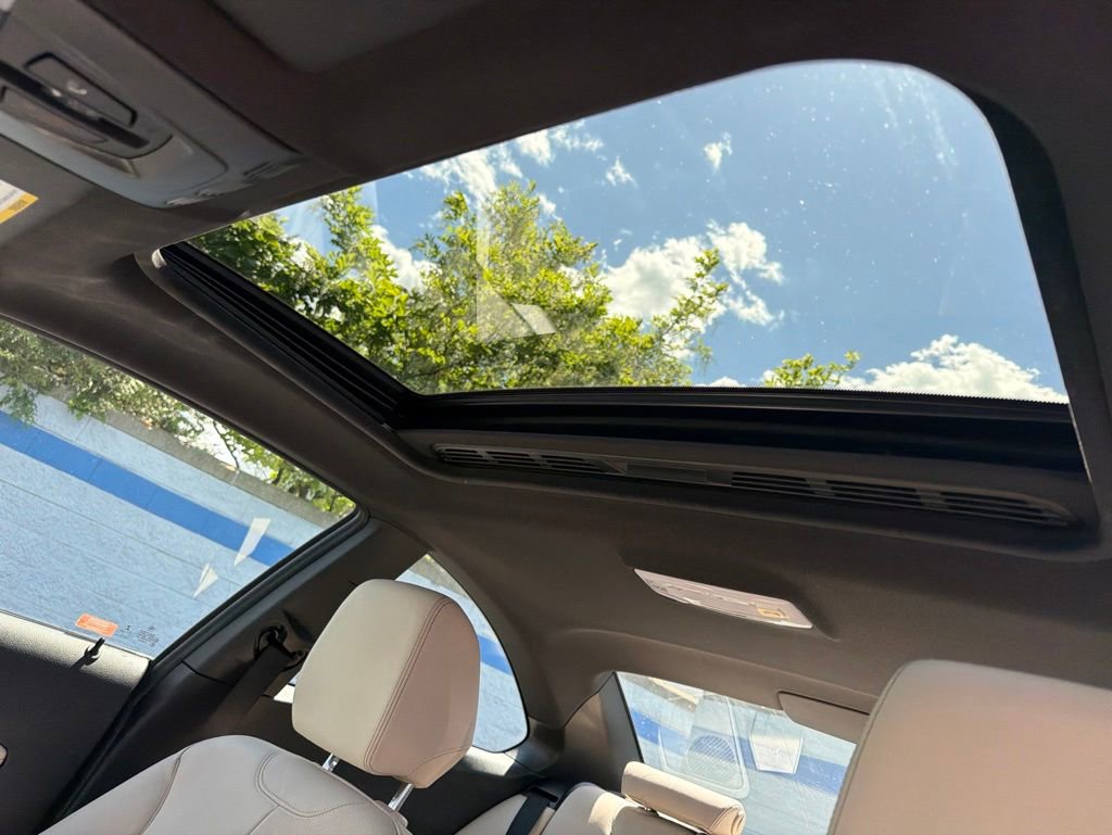 Used 2015 BMW 228i Coupe RWD image 11