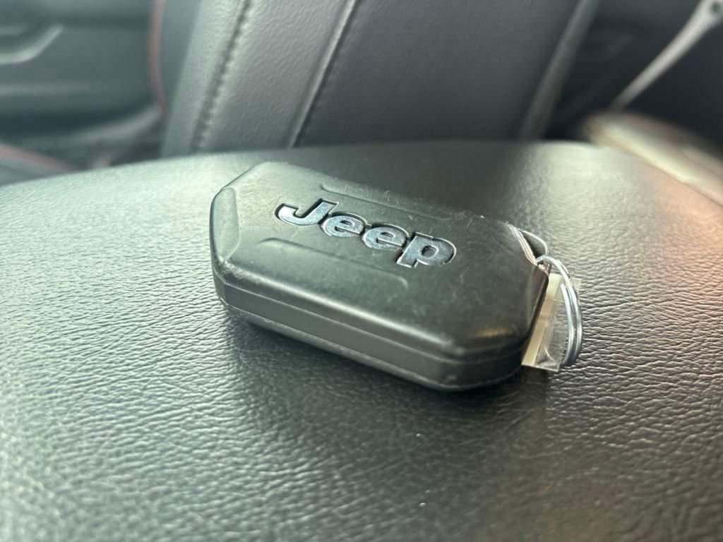 Used 2021 Jeep Wrangler Unlimited Rubicon w/ LED Lighting Group image 38