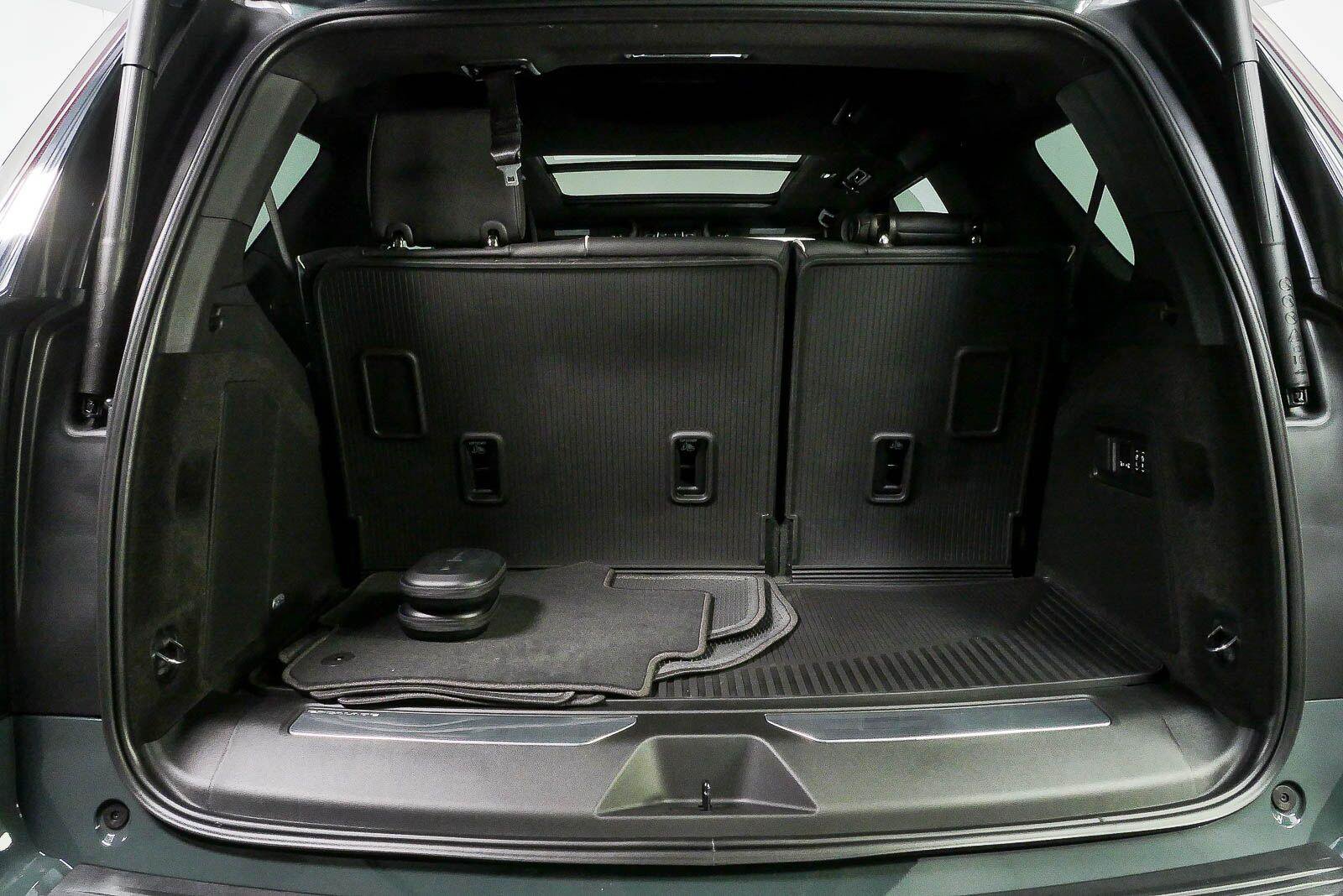 New 2026 Cadillac Escalade Sport w/ Touring Package AWD/4WD image 33