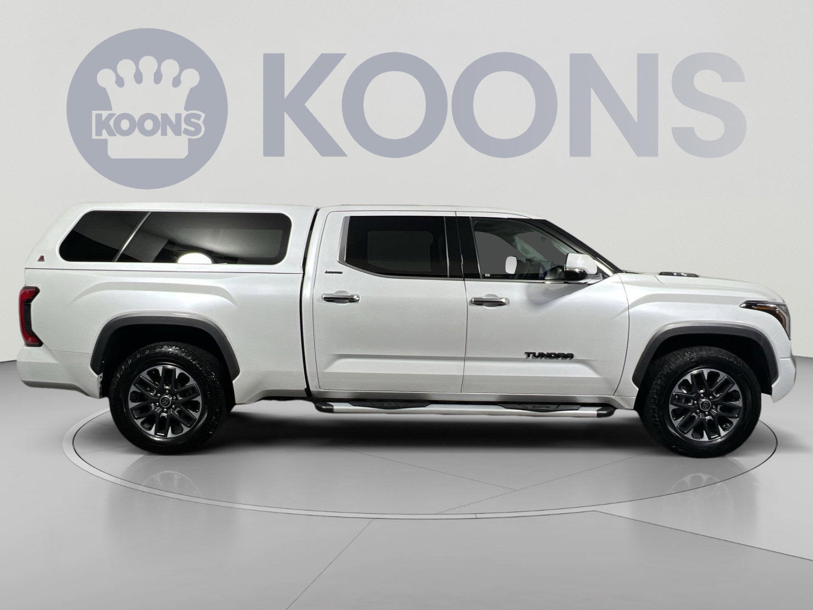 Used 2023 Toyota Tundra Limited AWD/4WD image 8