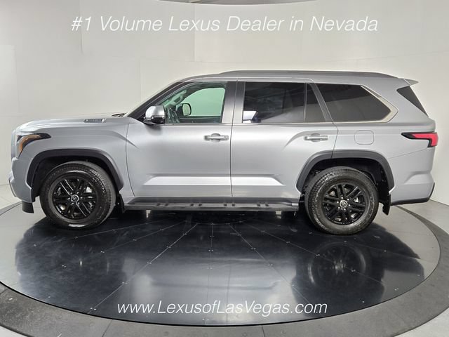 Used 2024 Toyota Sequoia SR5 w/ SR5 Premium Package AWD/4WD image 3
