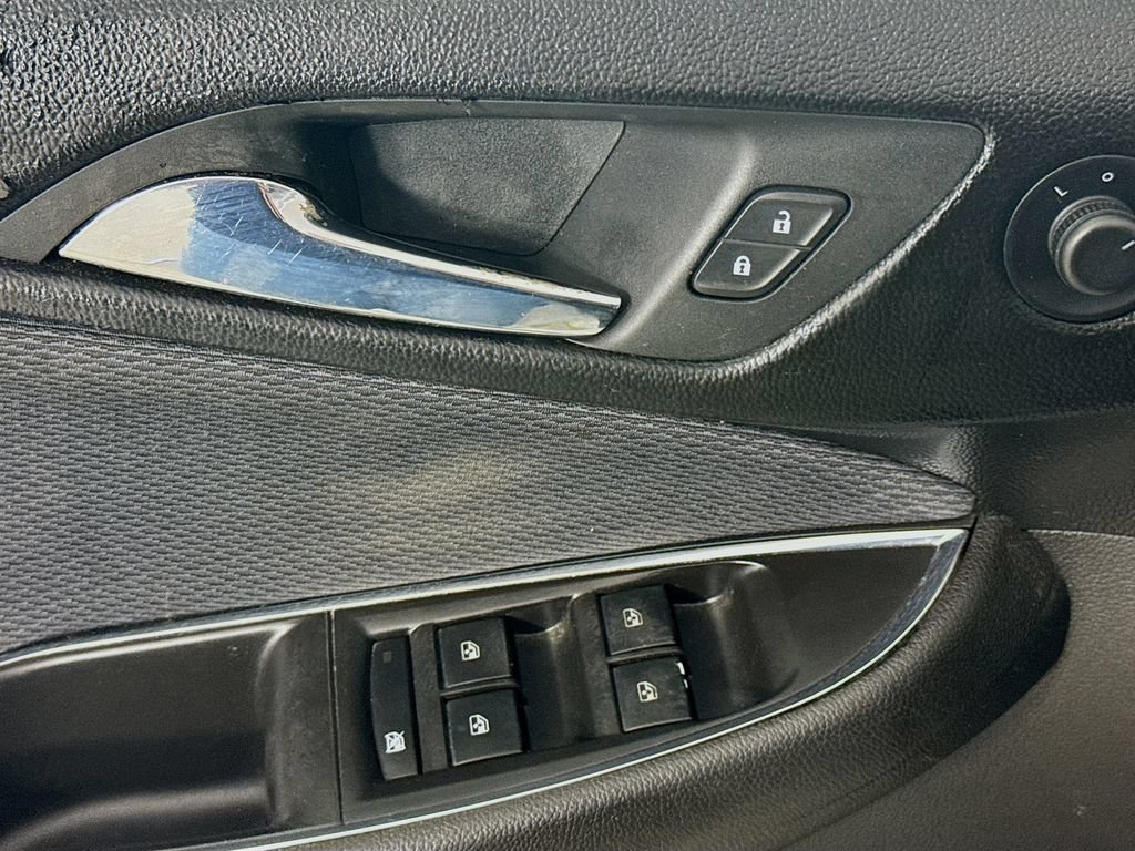 Used 2018 Chevrolet Cruze LS FWD image 20