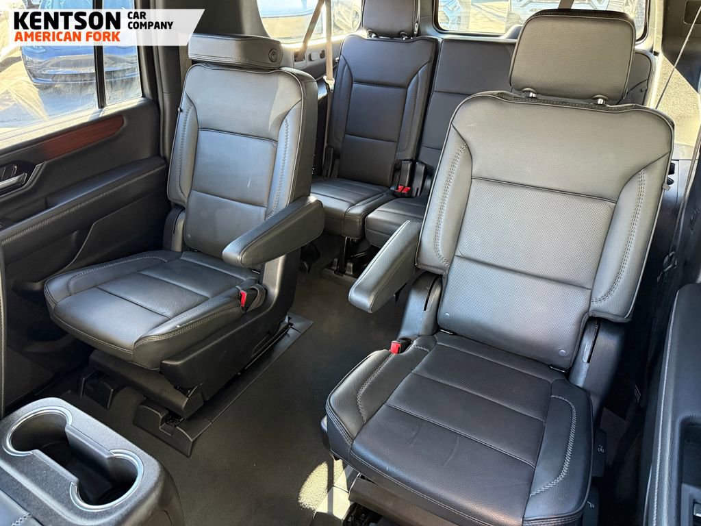 Used 2025 GMC Yukon XL Denali image 34