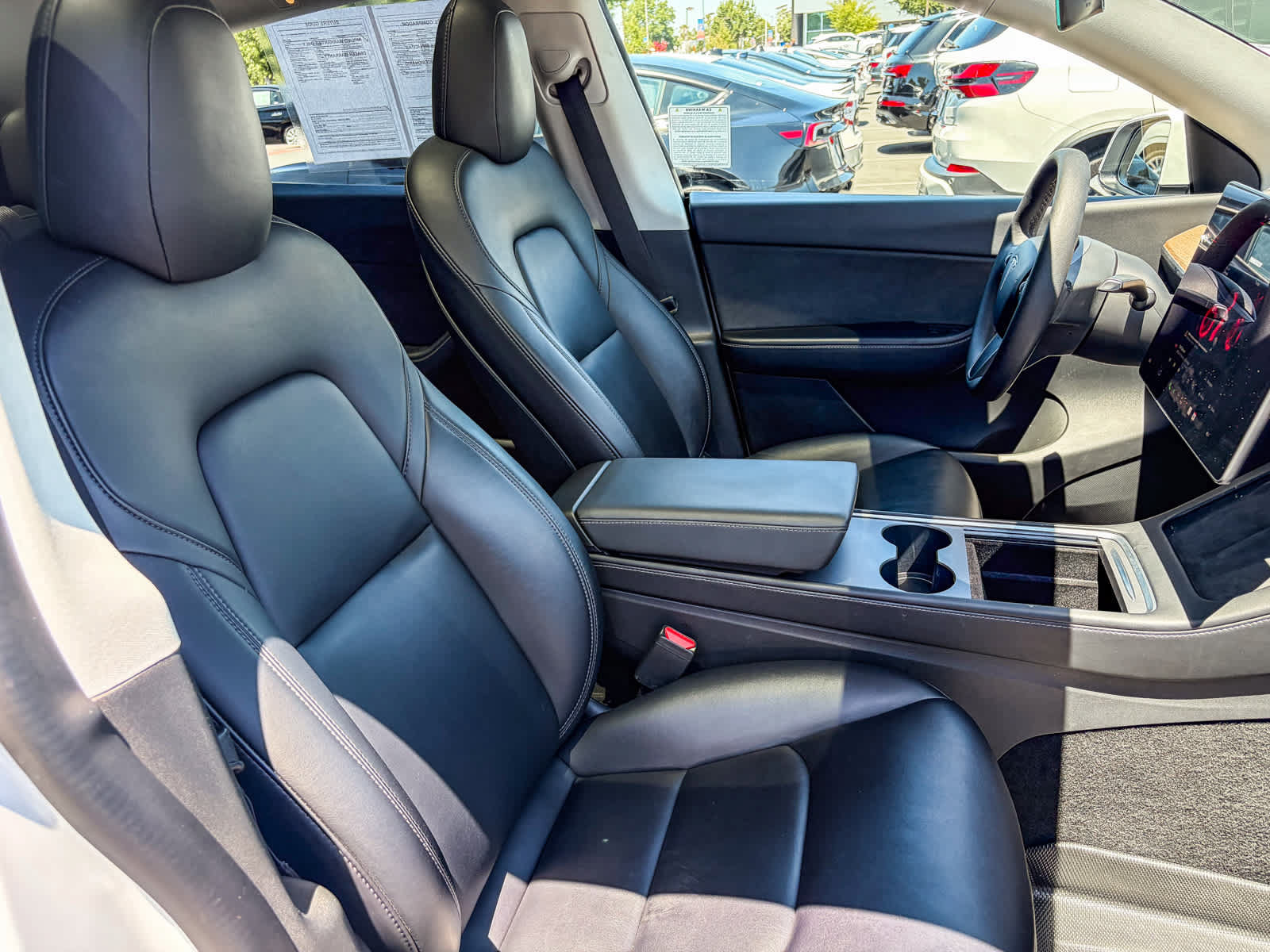 Used 2022 Tesla Model Y Performance AWD/4WD image 15