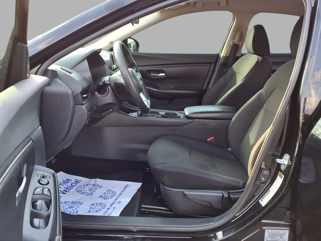 Used 2022 Nissan Sentra S image 22