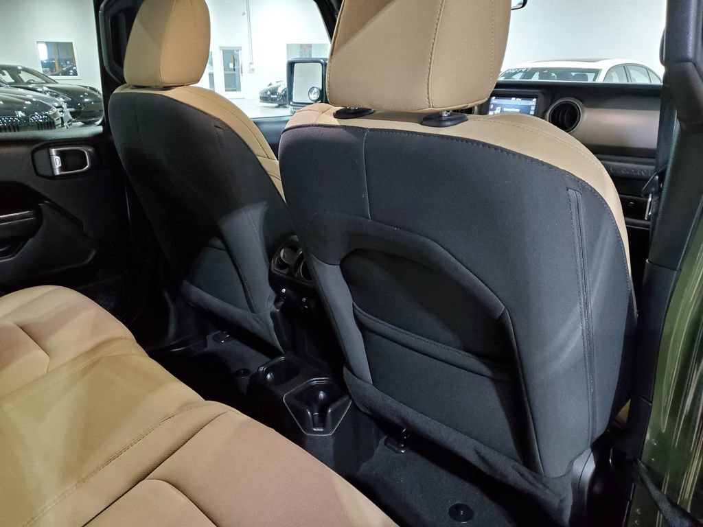 Used 2021 Jeep Wrangler Unlimited Sport AWD/4WD image 25