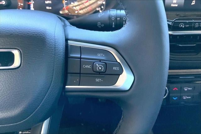 New 2026 Jeep Compass Latitude AWD/4WD image 41
