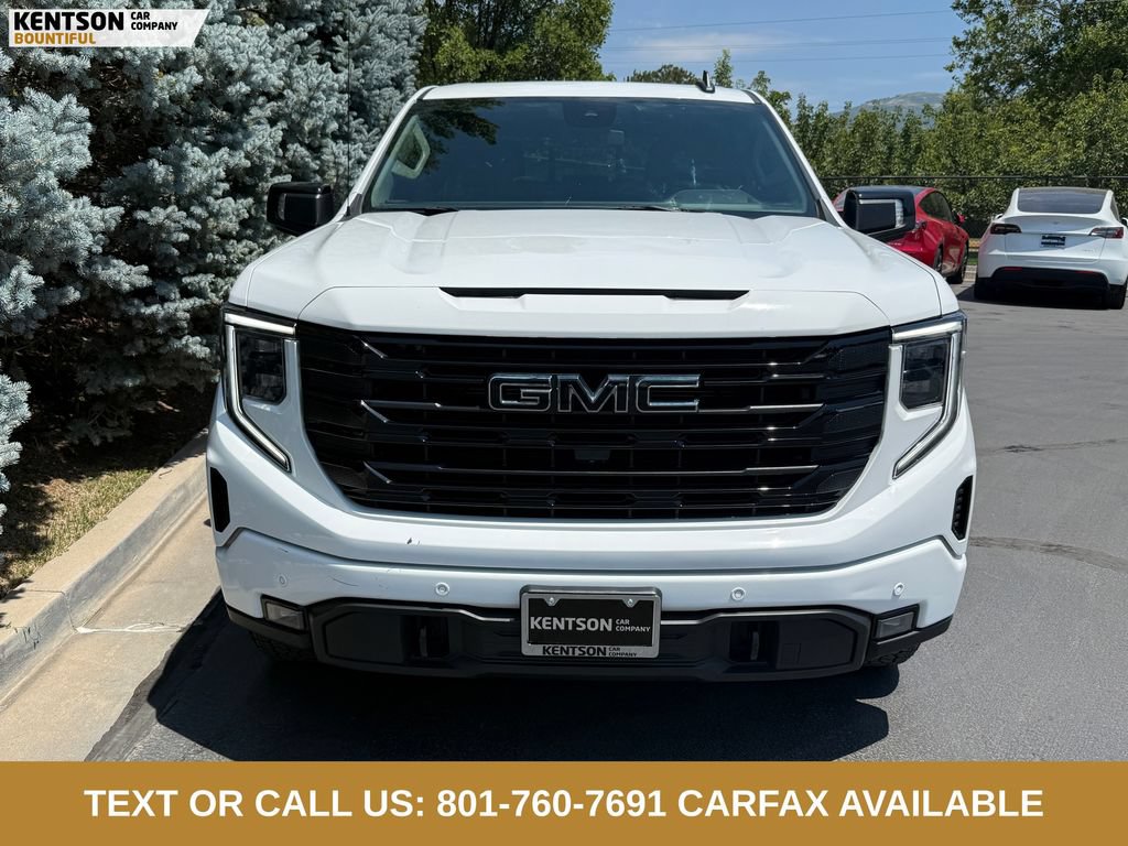 Used 2024 GMC Sierra 1500 Elevation w/ Elevation Premium Package AWD/4WD image 2