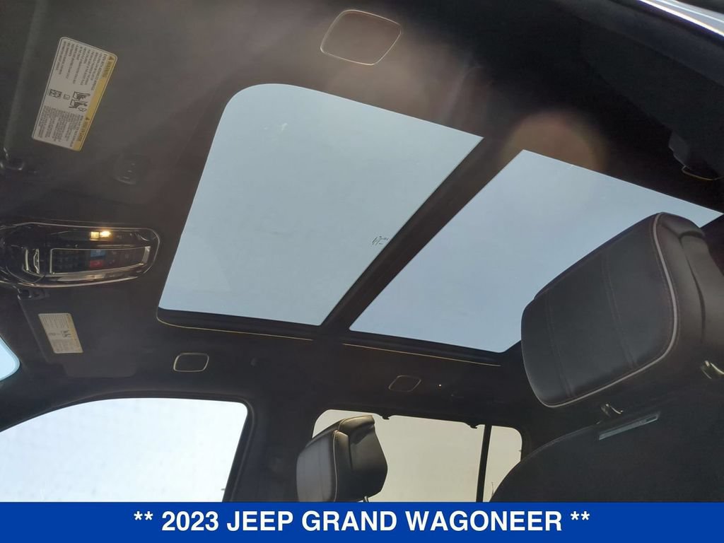 Used 2023 Jeep Grand Wagoneer Series III AWD/4WD image 20
