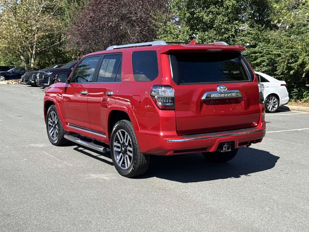 Used 2022 Toyota 4Runner Limited AWD/4WD image 28