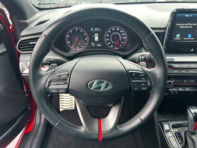 Used 2020 Hyundai Veloster Turbo FWD image 22