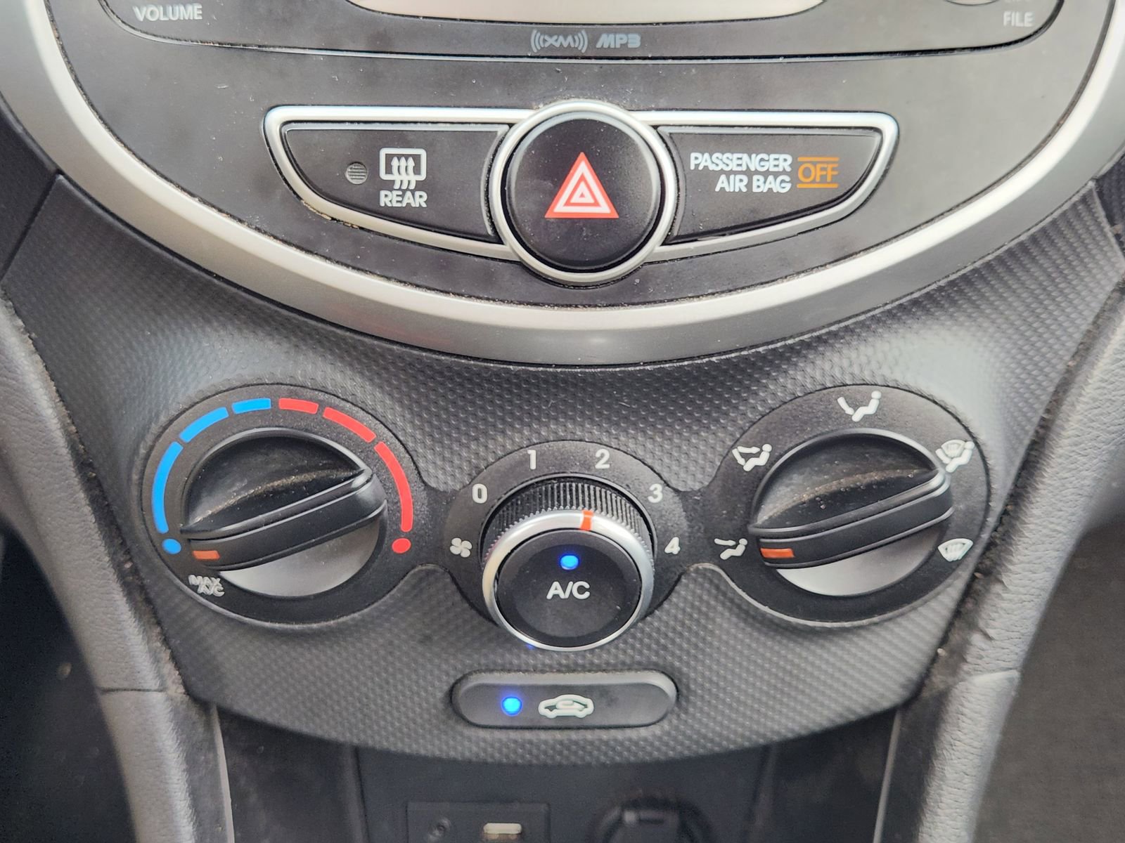 Used 2014 Hyundai Accent GS image 18