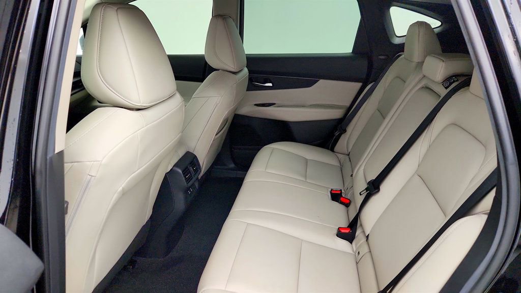 Used 2025 Nissan Murano SV image 20