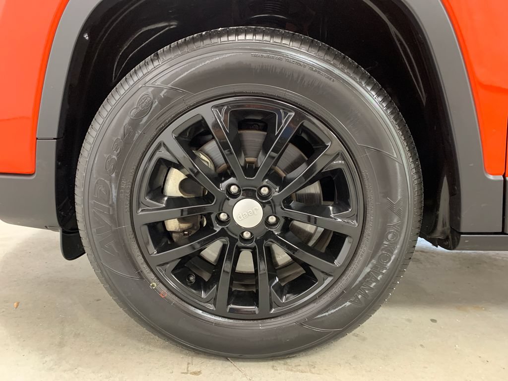 Used 2021 Jeep Cherokee Latitude Lux AWD/4WD image 21