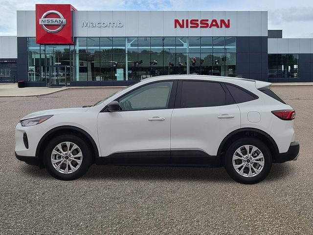 Used 2025 Ford Escape Active FWD image 4