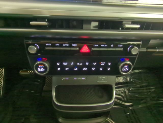 New 2026 Hyundai Ioniq 9 Calligraphy image 23