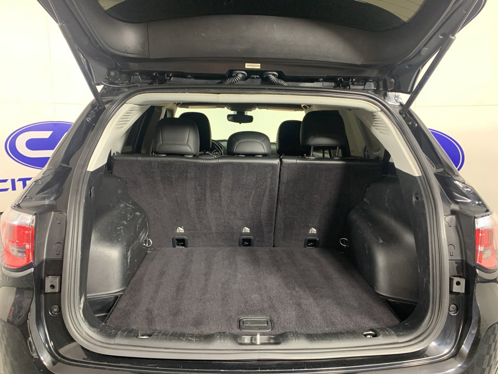 Used 2020 Jeep Compass Latitude image 34